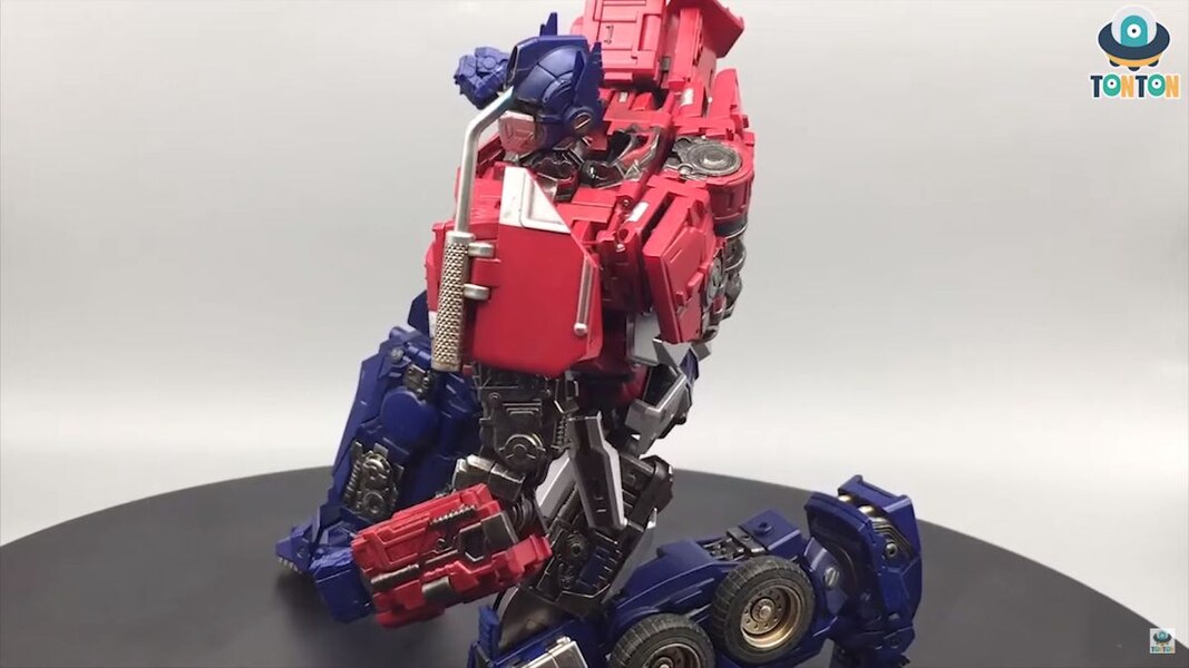 Transformers Masterpiece MPM 12 Optimus Prime  (4 of 43)